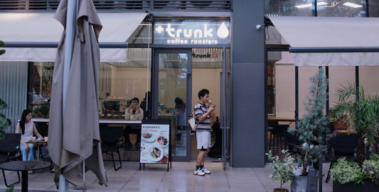 Mumamoo in Shenzhen – A Rainy Bar Takeover at Plus Trunk Coffee